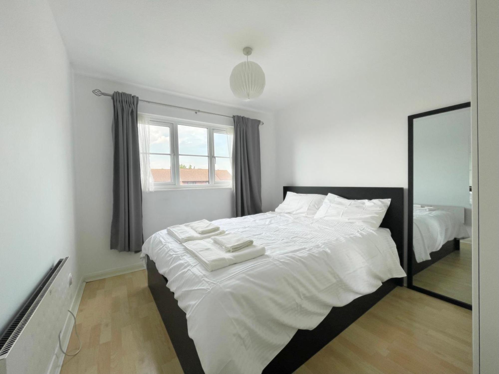 Colliers Wood 1 Bed South London Short Stay Мітчем Екстер'єр фото